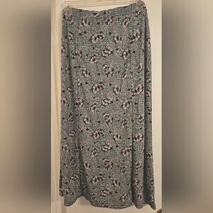 Sag Harbor Floral A-Line Skirt - Gray and Purple